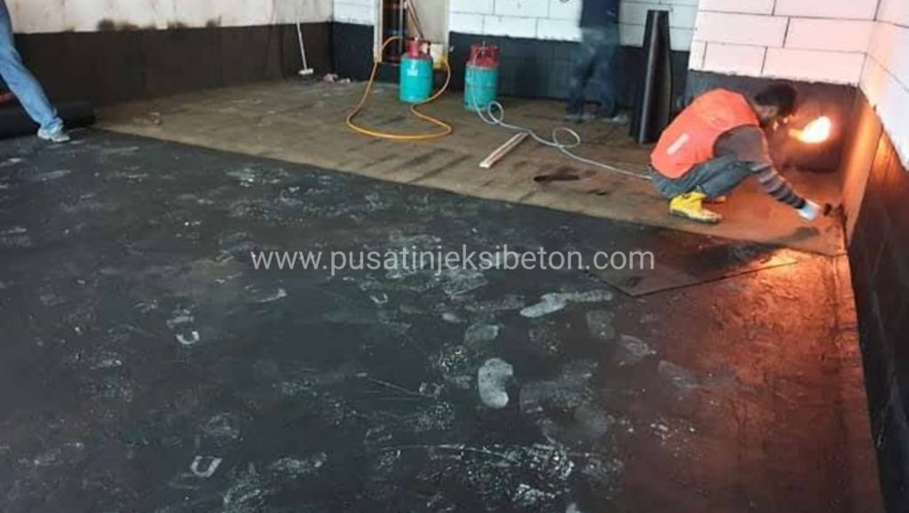 Proses pemasangan waterproofing membrane bakar Jasa waterproofing membrane bakar